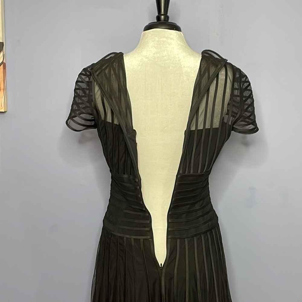 JS Collections Women’s Black Mesh Cap Sleeve Striped Knee Length Dress Size 10 - Picture 13 of 14